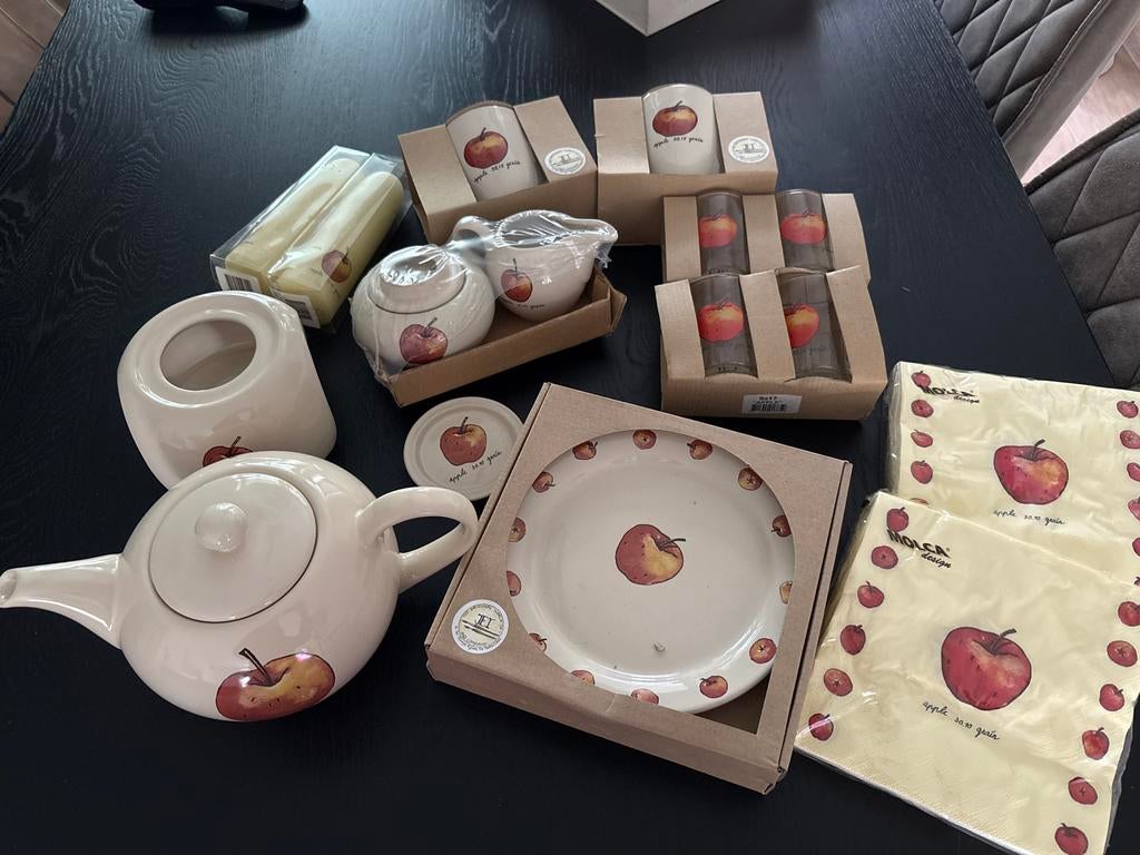 Jet ter Steege Appel Servies - Compleet Nieuw, Ophalen, Keramiek, Nieuw, Overige stijlen