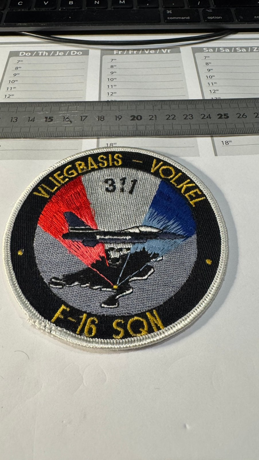 Patch luchtmacht klu 311 squadron, Verzamelen, Ophalen of Verzenden, Zo goed als nieuw, Patch, Badge of Embleem