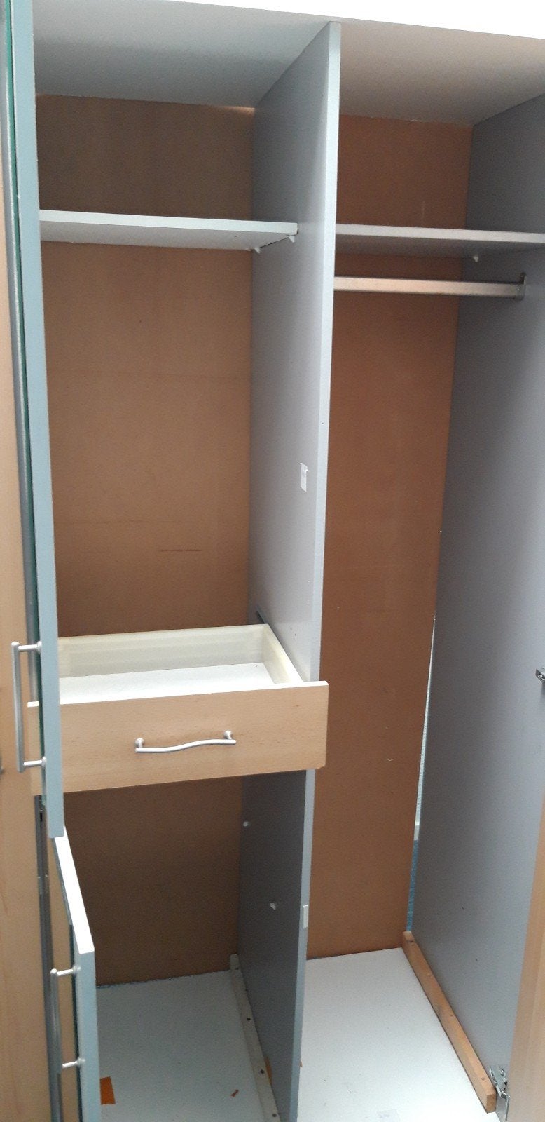 kleding kast. kleding-hang kast. opberg kleding kast., Ophalen, Zo goed als nieuw