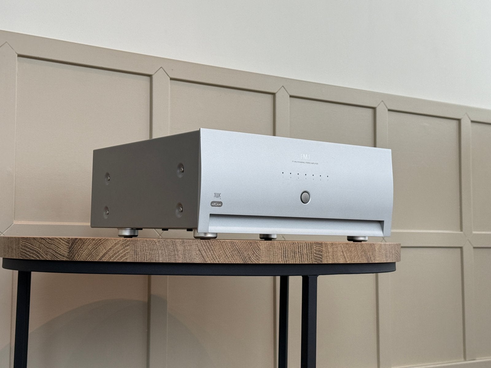 Arcam FMJ P7 THX, Zo goed als nieuw, /, /, 120 watt of meer