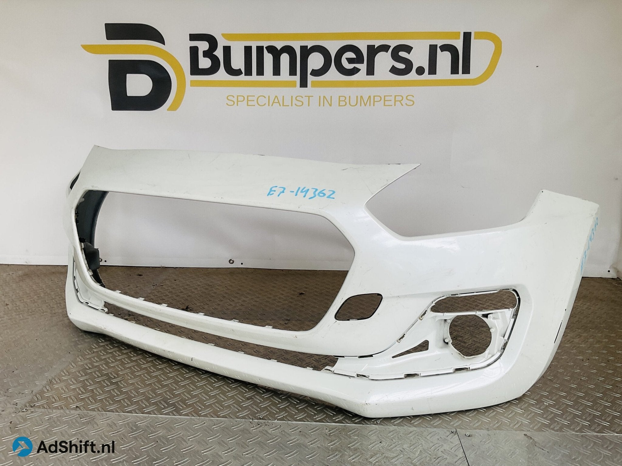 Bumper Suzuki Swift MK8 VIII 2017-2021 71711-53R Voorbumper, Bumper