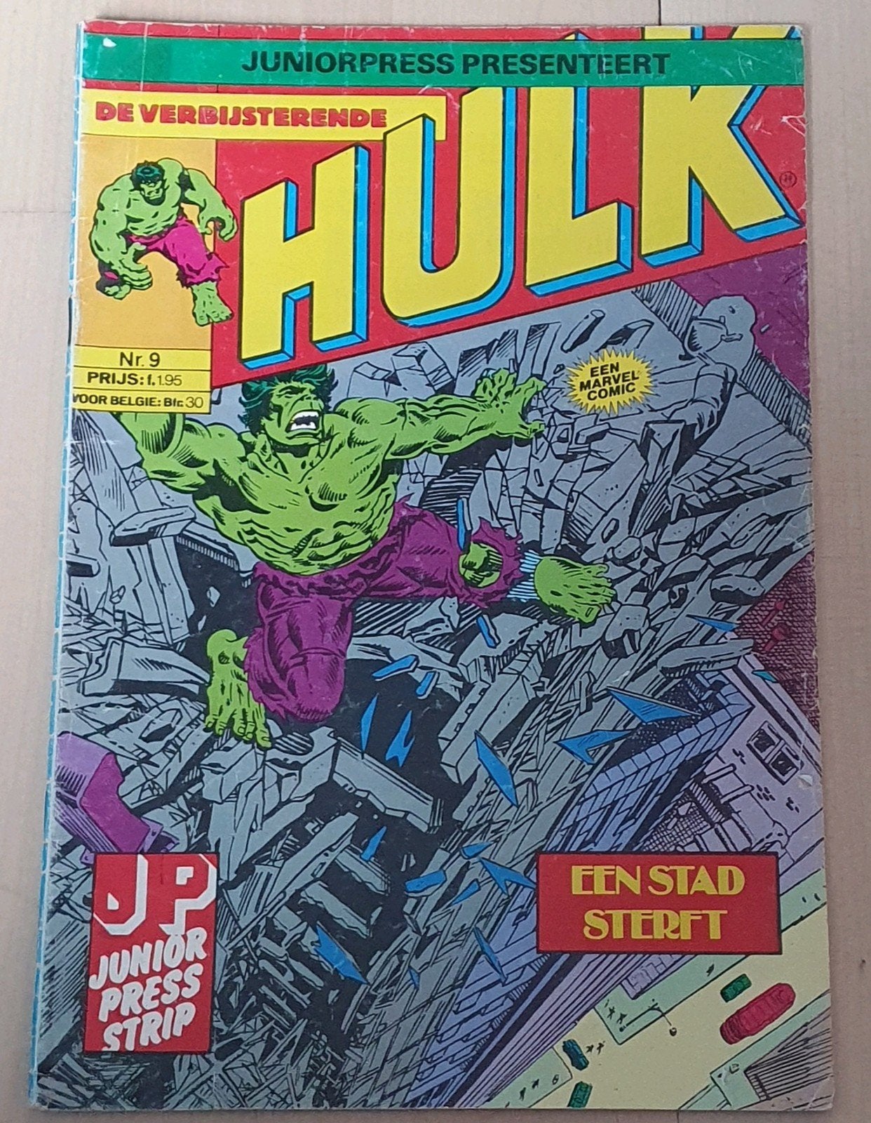 Te koop: De Hulk Juniorpress Stripboek, Boeken, Eén stripboek, Ophalen of Verzenden, Gelezen