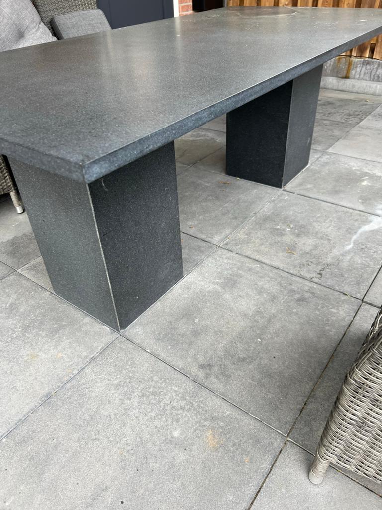 Natuurstenen Tuintafel 200x100cm - Zo goed als nieuw, Tuin en Terras, Tuintafels, Ophalen of Verzenden, Zo goed als nieuw, Rechthoekig