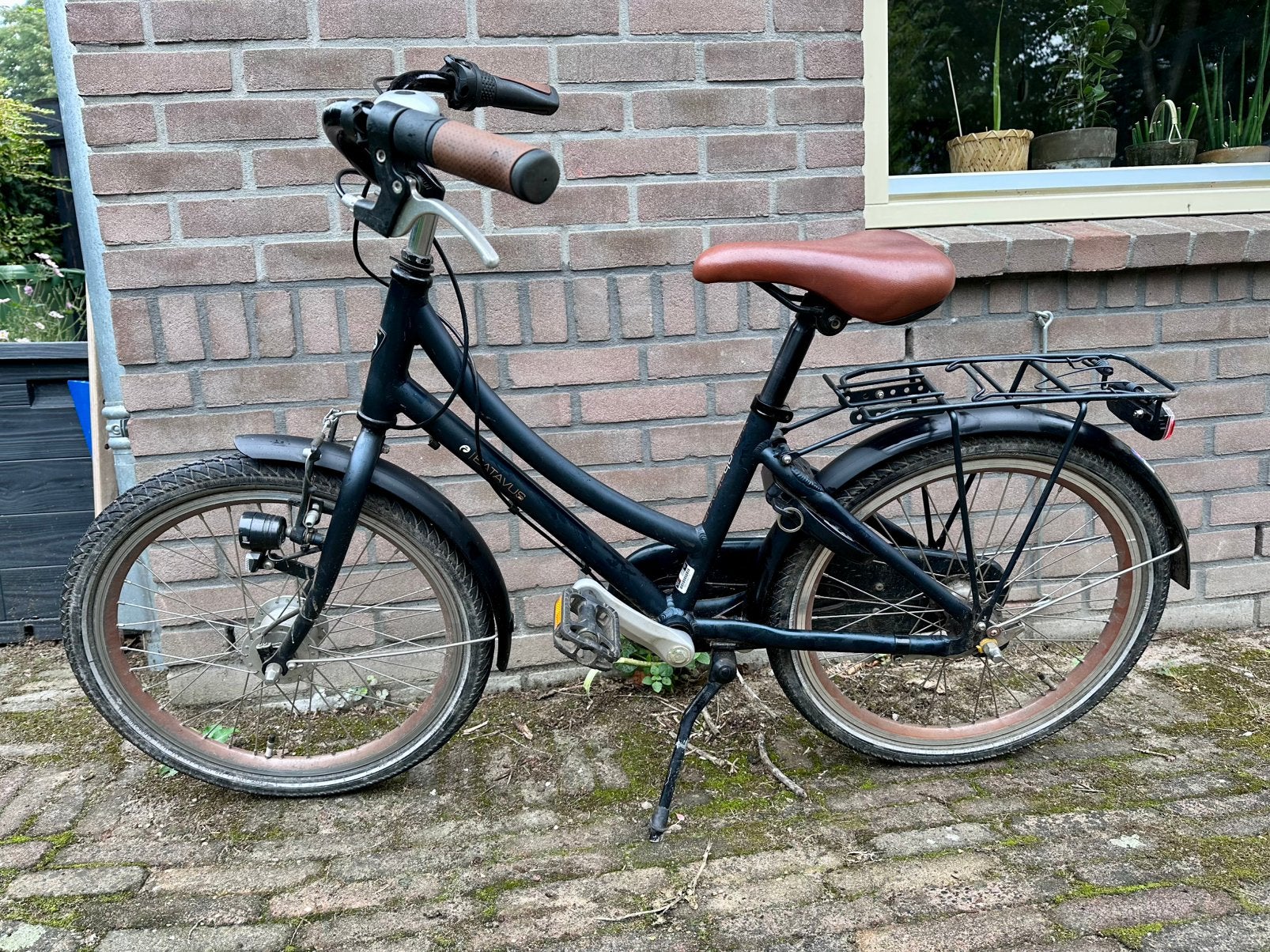 Batavus Bronx zwarte fiets 16 inch, Fietsen en Brommers, Ophalen, Terugtraprem, Gebruikt, Handrem