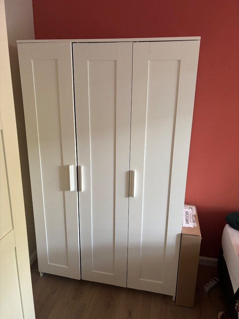 IKEA kledingkast wit roede en planken, Ophalen, Gebruikt, 100 tot 150 cm, 150 tot 200 cm