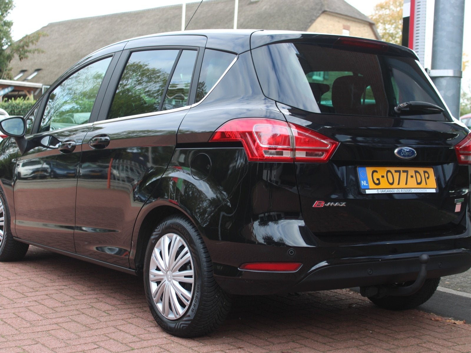 Ford B-MAX 1.0 EcoBoost *Titanium* | Trekhaak | Cruise & Cli, Auto's, Keurmerk '100% Onderhouden', Euro 5, 125 pk, Gebruikt