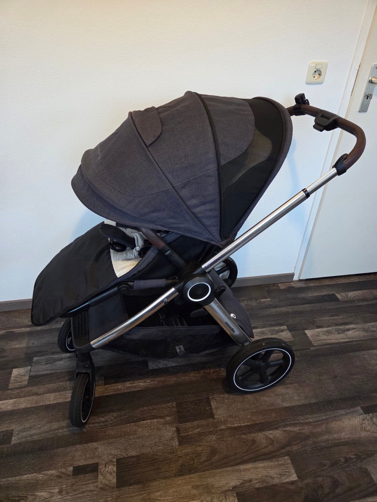 Easywalker Rudey Combiwagen met Reiswieg en Zitje, Ophalen