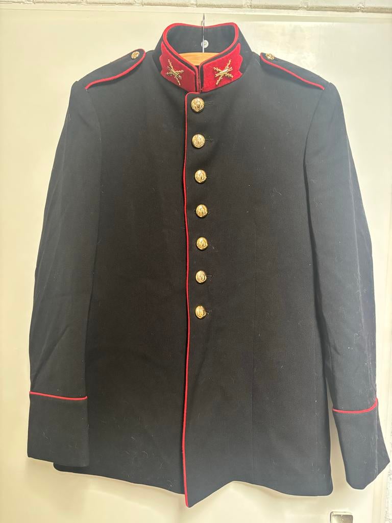Gala tenue 43e Pantserinfanterie Bataljon Chassé, Ophalen of Verzenden, Landmacht, Nederland, Kleding of Schoenen