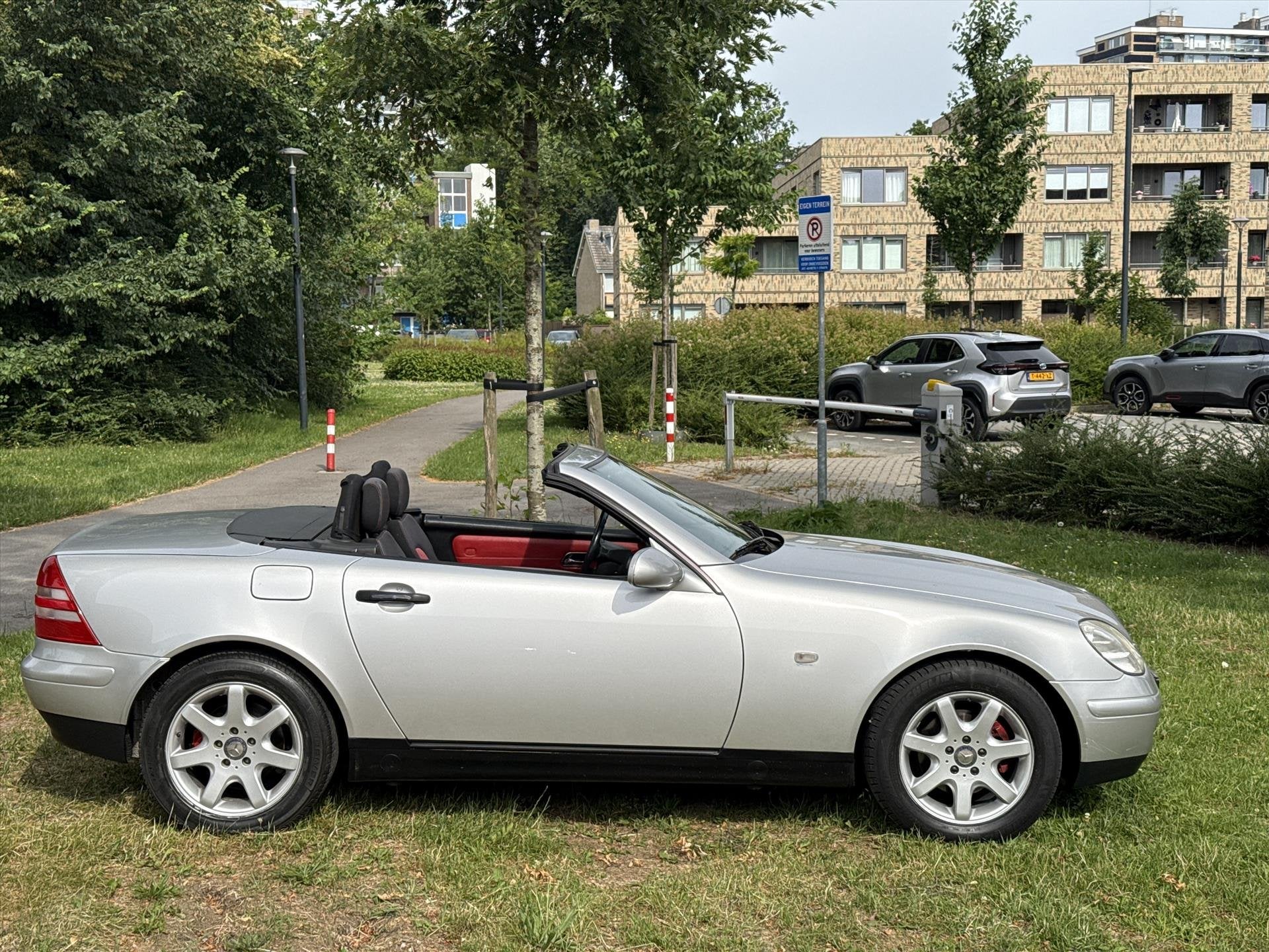 Mercedes SLK-Klasse 2.0 SLK200 ROADSTER, Auto's, Mercedes-Benz, Euro 2, 1998 cc, 136 pk, Gebruikt
