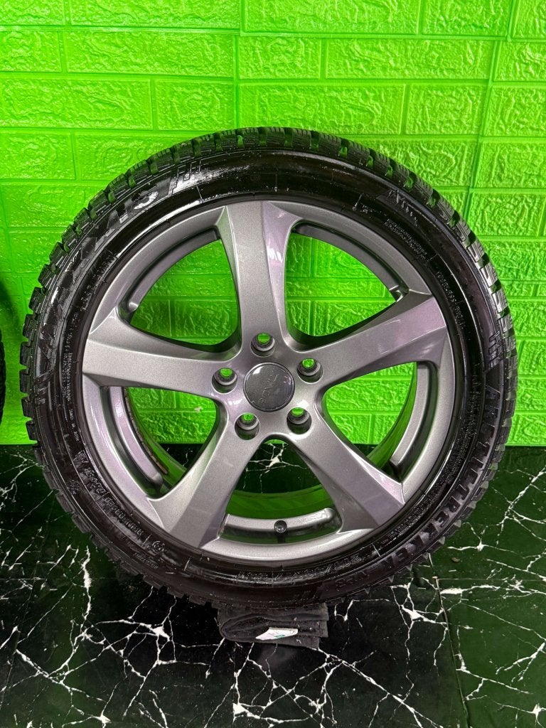 Toyota Auris Avensis Prius Mazda 6 velgen 17" 5x114.3 10mm, Auto-onderdelen, Banden en Velgen, Niet ingevuld, Banden en Velgen