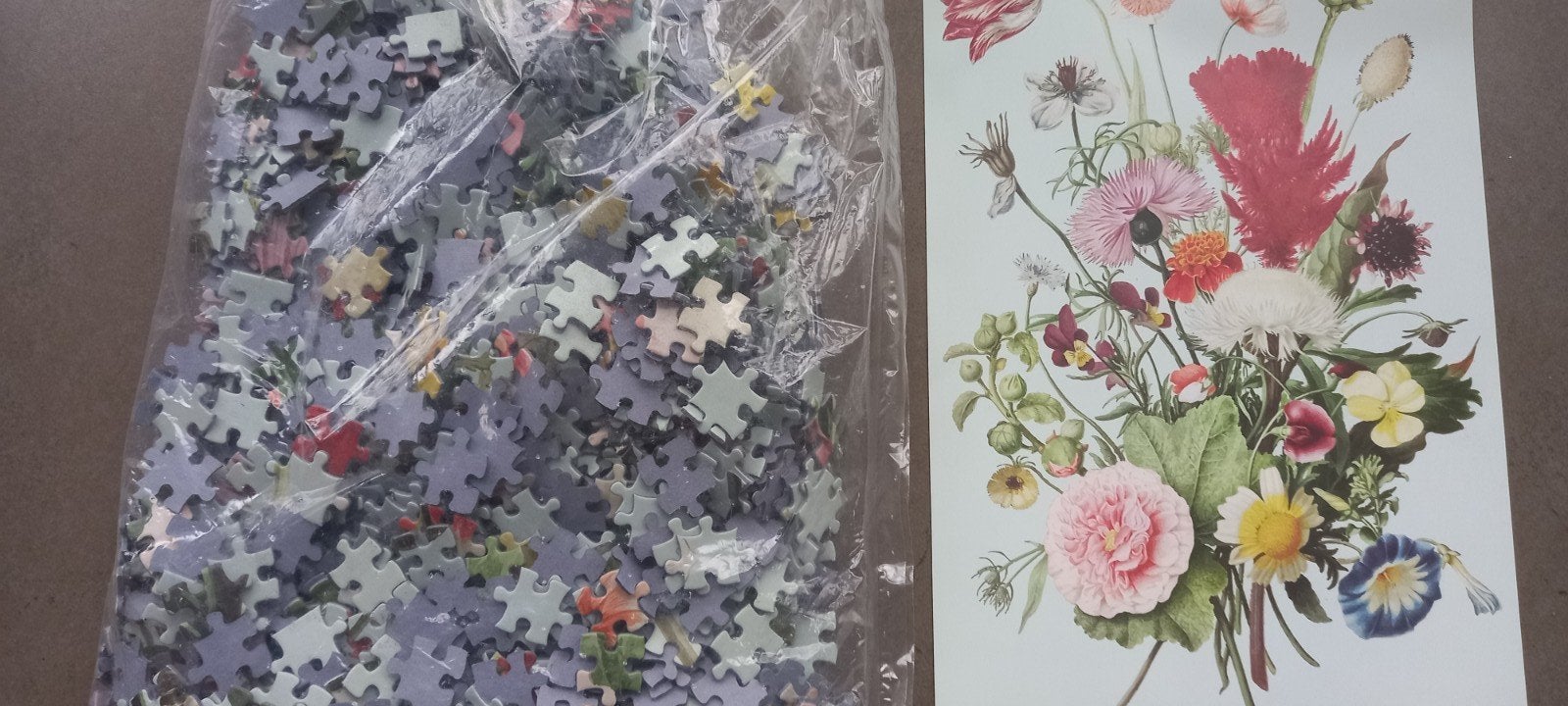 Puzzel of post bloempakket. Nieuw in Seal, Ophalen of Verzenden, 500 t/m 1500 stukjes
