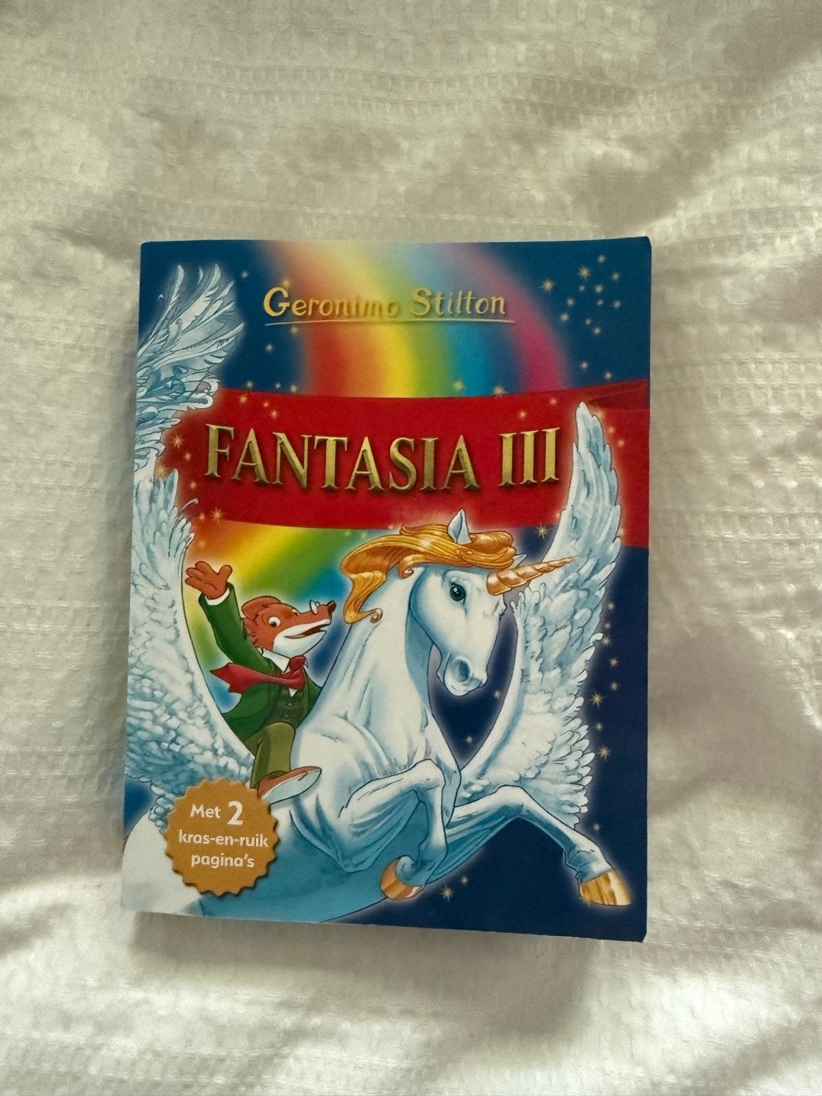 Geronimo Stilton Fantasia III - Avontuurlijk kinderboek, Ophalen of Verzenden, Zo goed als nieuw, Fictie
