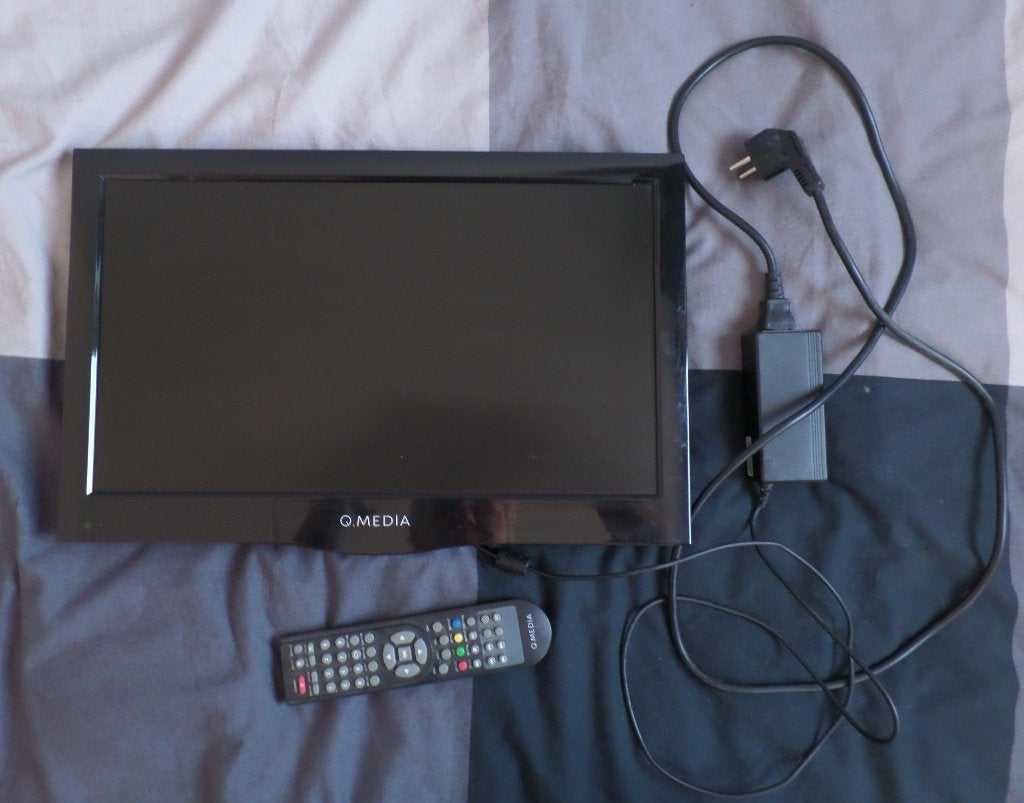 TV Q.Media 19 Inch, Audio, Tv en Foto, Televisies, 50 Hz, Zo goed als nieuw, 40 tot 60 cm, Ophalen