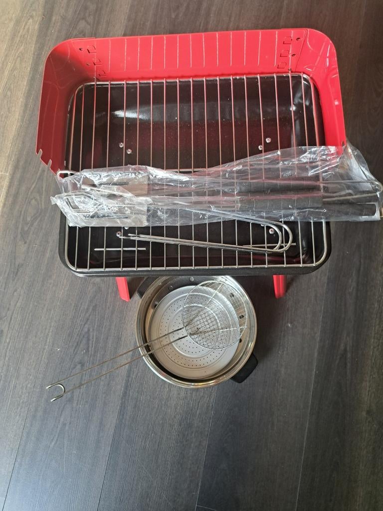 Barbecue met accessoires.Volledig nieuw en  niet gebruikt, Ophalen, Nieuw, Met accessoires