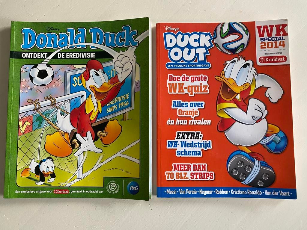 Donald Duck Eredivisie & WK Special 2014 - Zo goed als nieuw, Meerdere stripboeken, Ophalen of Verzenden, Zo goed als nieuw