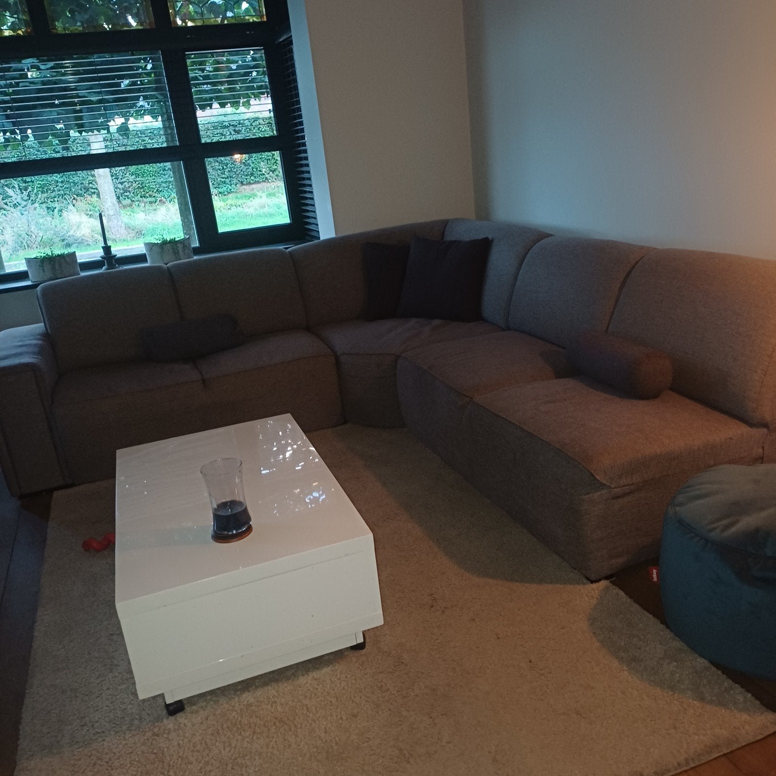 Grote hoekbank - Gratis af te halen voor dit weekend!, Ophalen, Gebruikt, 100 tot 125 cm, Hoekbank