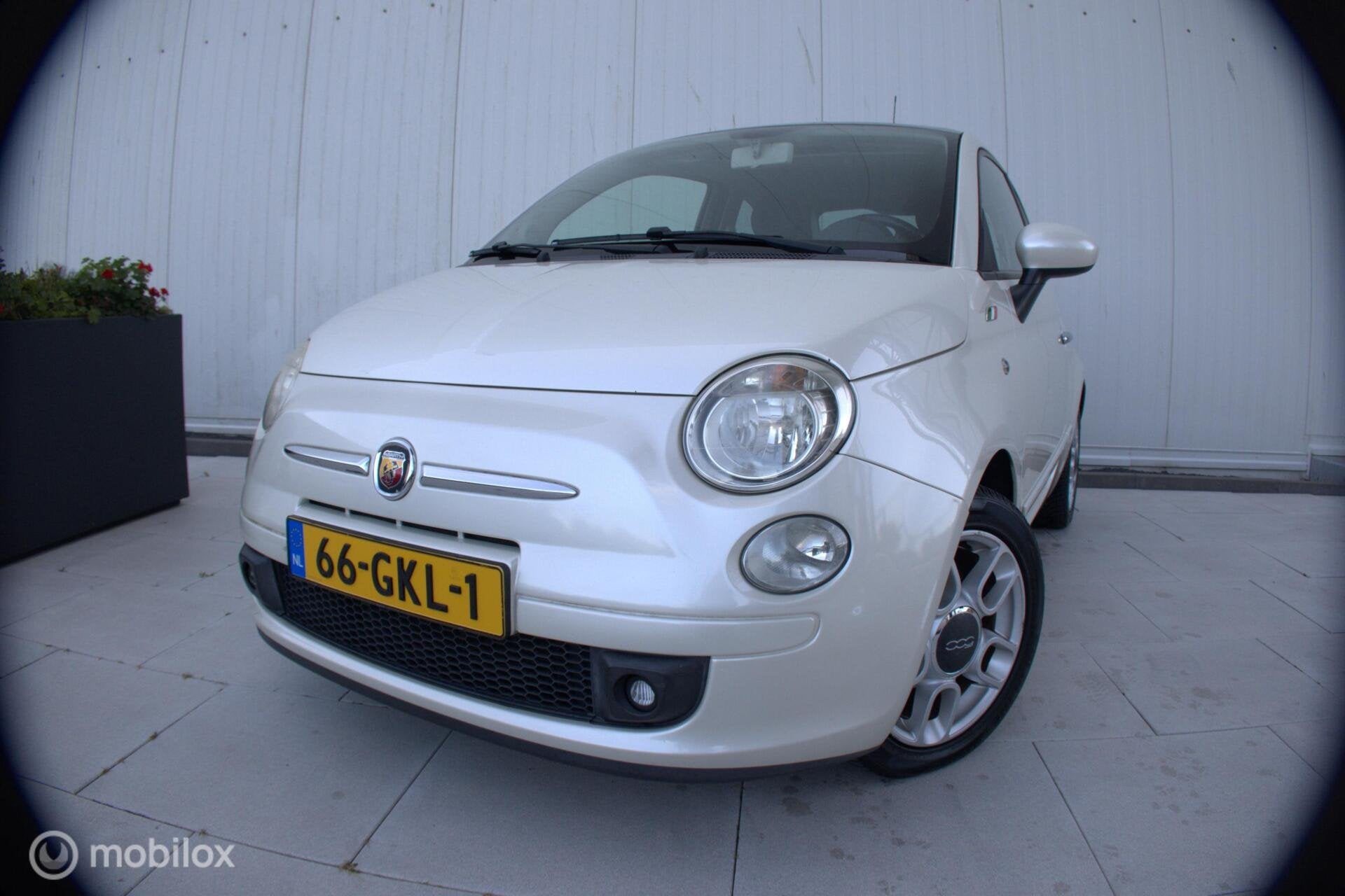 Fiat 500 1.2 Sport Abarth Look Airco NAP Carplay met boekje!, Auto's, Gebruikt, 1242 cc, 840 kg, 4 stoelen