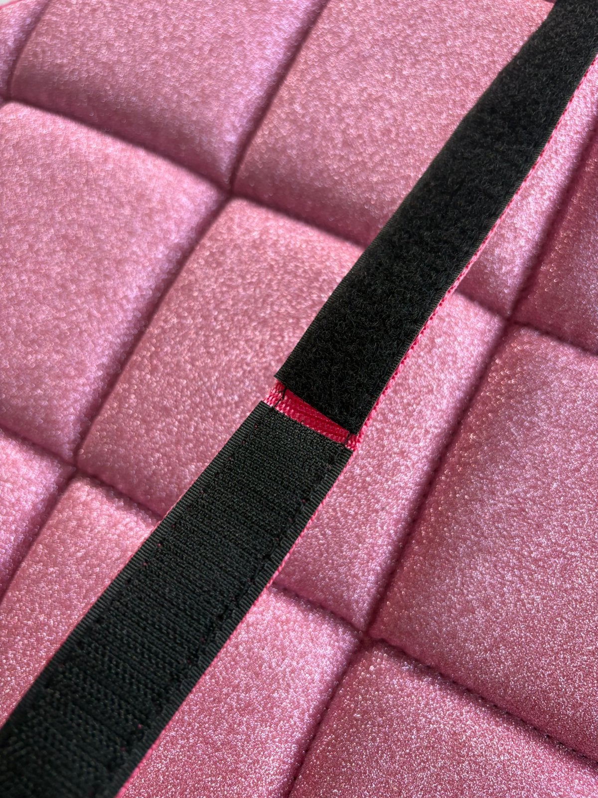 Mooi roze glitter dekje. Maat : Cob 1x gepast nooit gebruikt, Ophalen, Nieuw, Dressuur