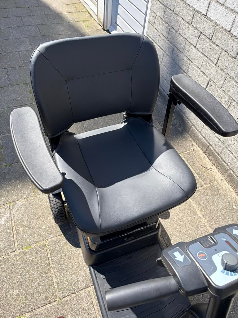 Mango Vivo scootmobiel, nauwelijks gebruikt!, Diversen, Ophalen, 10 km/u of minder, 16 t/m 25 km, Zo goed als nieuw