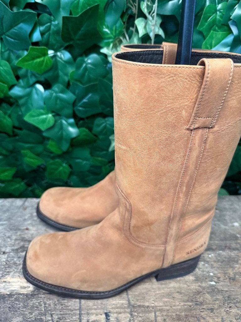 gewoon Nieuwe prachtige laarzen van sendra maat 39, Bruin, Nieuw, Ophalen of Verzenden, Sendra