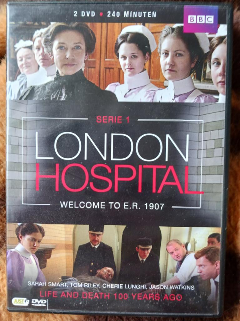 London Hospital serie 1, Cd's en Dvd's, Dvd's | Tv en Series, Vanaf 12 jaar, Ophalen of Verzenden, Zo goed als nieuw, Drama