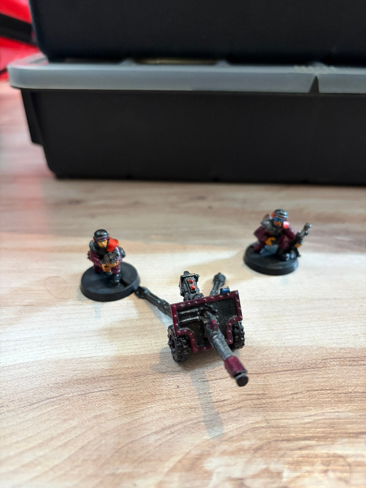 Warhammer 40k astra militarum oude metalen heavy wepons team, Hobby en Vrije tijd, Figuurtje(s), Ophalen of Verzenden, Geverfd