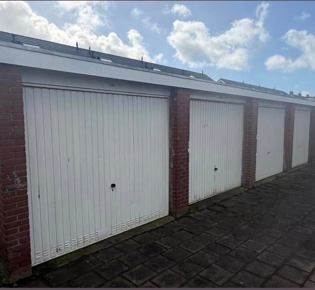 Garagebox te huur te Dokkum €95 p/m