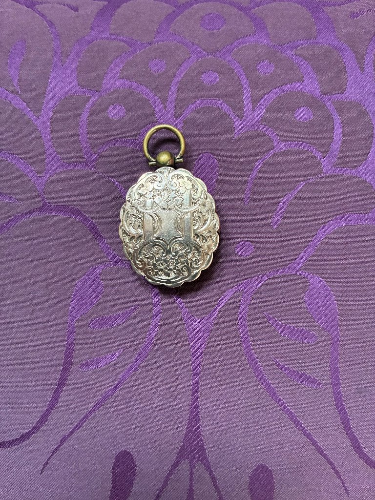 gouden medaillon, Gebruikt, Overige voorstellingen, Ophalen of Verzenden, Goud