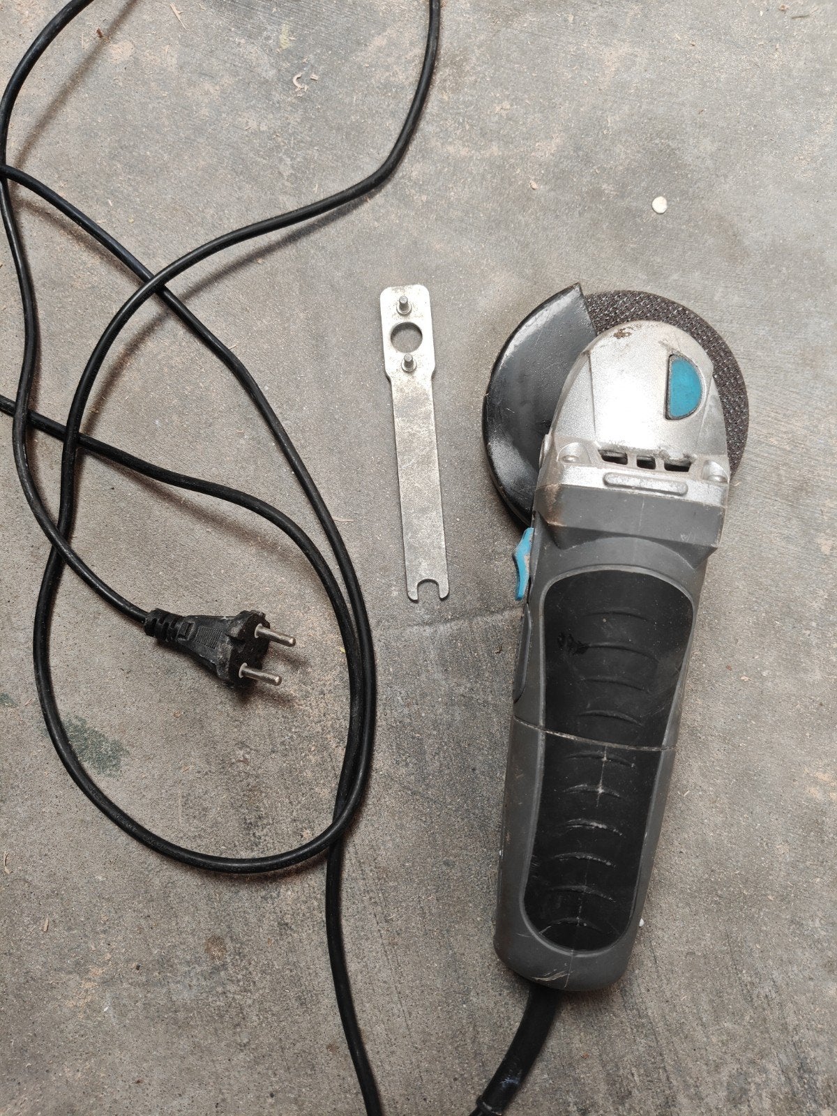 Gebruikte haakse slijper Gamma huismerk, Ophalen of Verzenden, Gebruikt, 700 tot 1000 watt, Haakse handslijpmachine