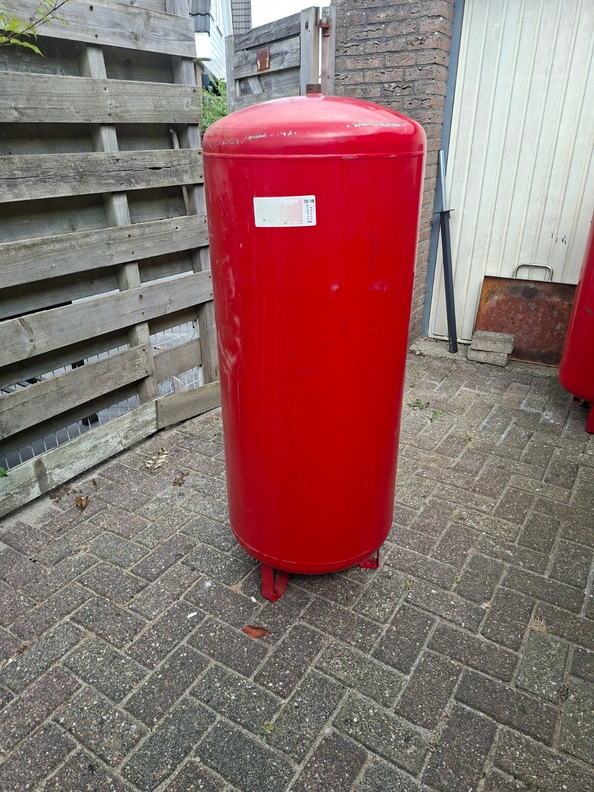 Expansievat 200 liter, Minder dan 20 liter, Ophalen, Minder dan 3 jaar oud