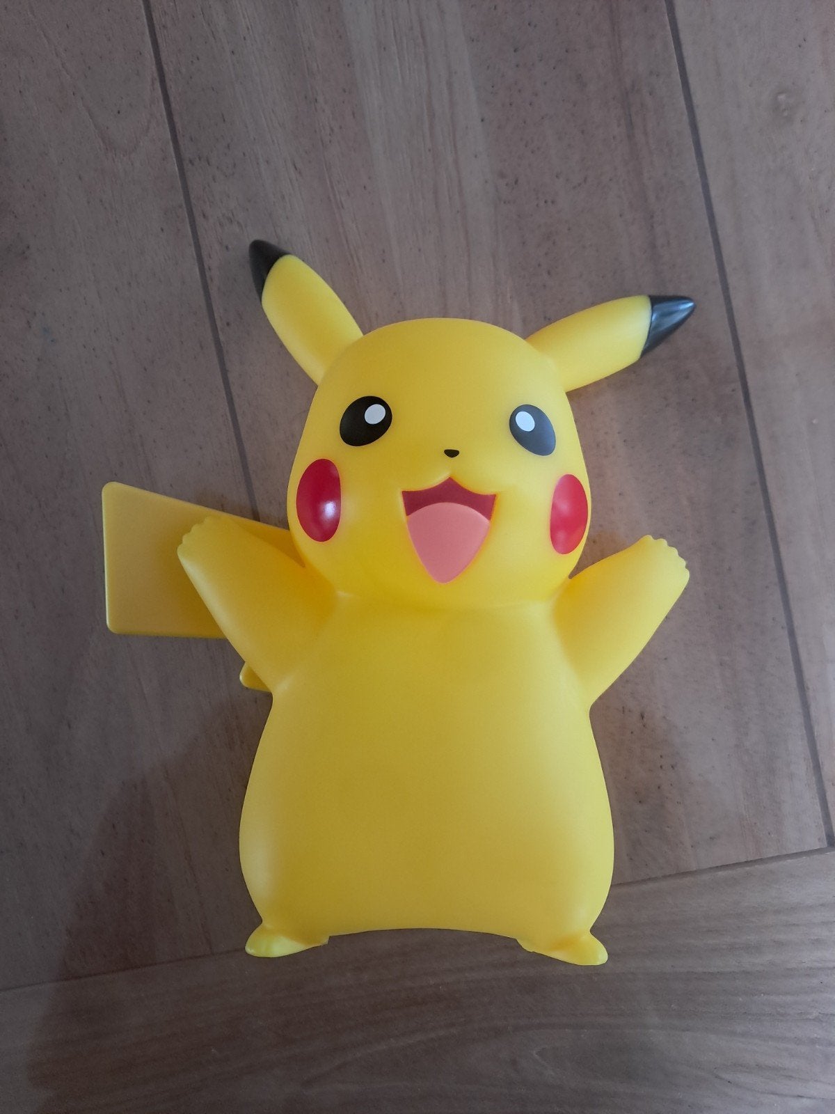 Pokemon lamp draadloos - Pikachu, Draadloos, Kunststof, Geel, Ophalen of Verzenden