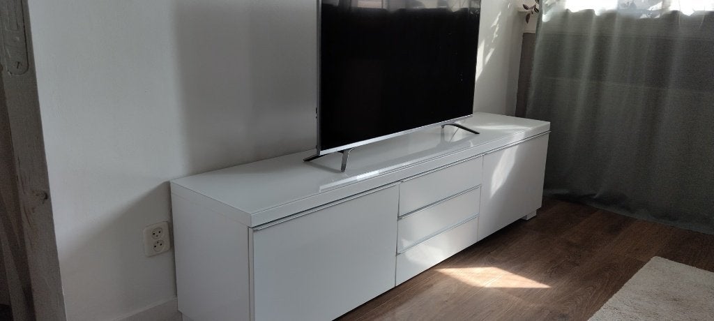 IKEA TV meubel hoogglans wit Besta, Huis en Inrichting, Ophalen, Strak modern, 150 tot 200 cm, Overige houtsoorten