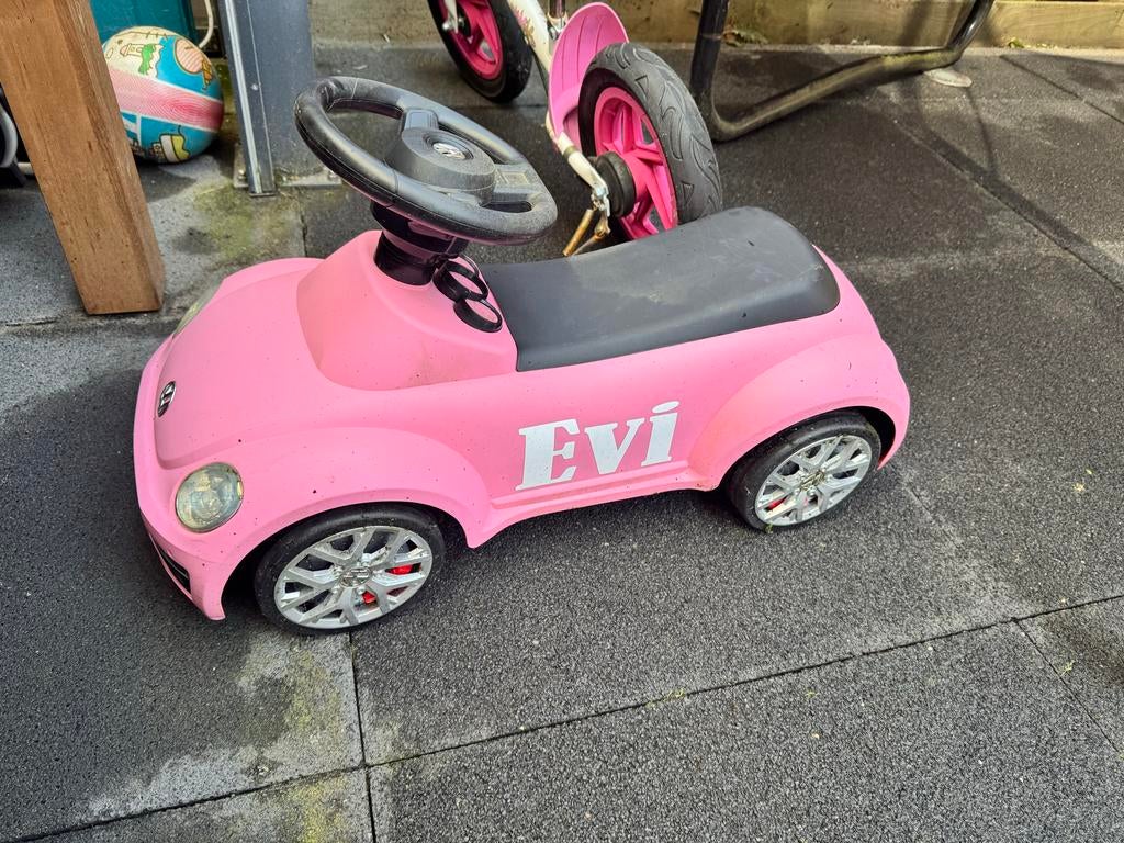Roze Volkswagen loopauto - Zo goed als nieuw, Ophalen, Zo goed als nieuw, Loopvoertuig