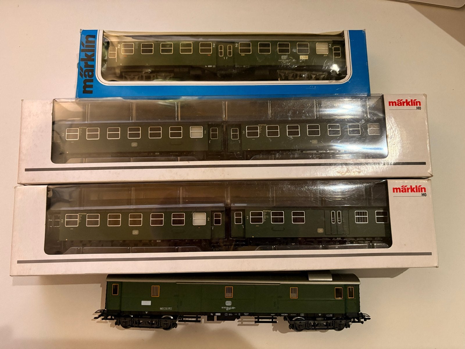 Märklin Personenwagons - Set van 4 (H0), Wisselstroom, Gebruikt, Wagon, Ophalen of Verzenden