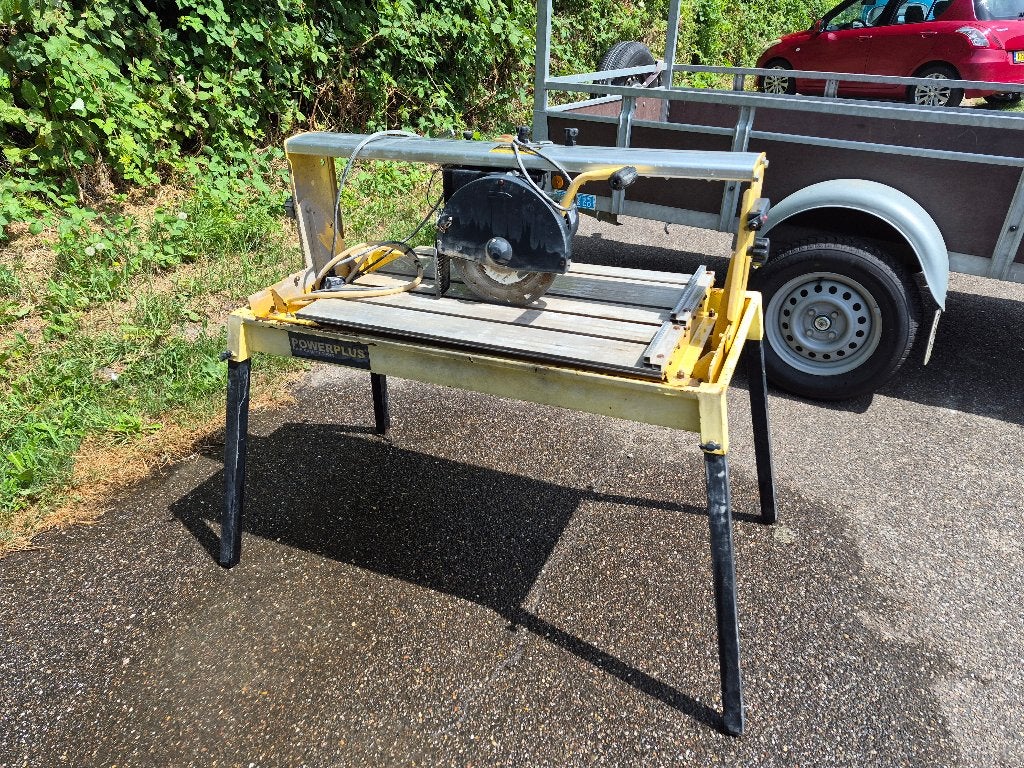 tegelzaagmachine, Doe-het-zelf en Verbouw, Gereedschap | Zaagmachines, Ophalen, Gebruikt, Overige typen, 600 tot 1200 watt