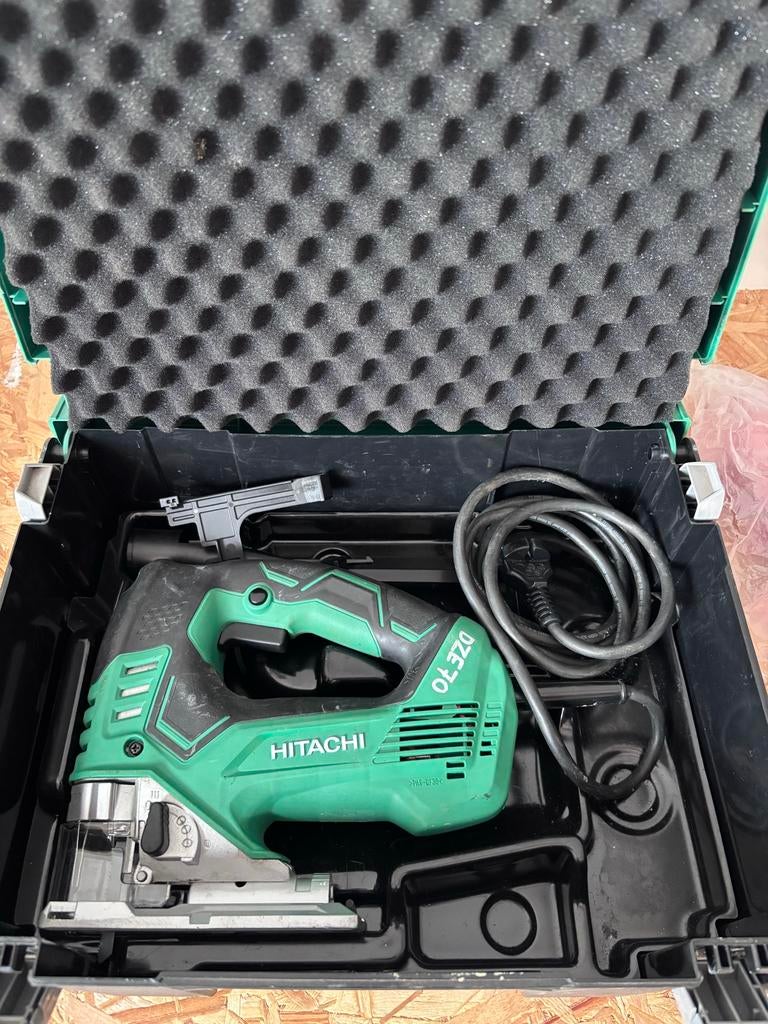 Hitachi CJ 160V Decoupeerzaag - Zo goed als nieuw, Doe-het-zelf en Verbouw, Gereedschap | Zaagmachines, 600 tot 1200 watt, Ophalen of Verzenden