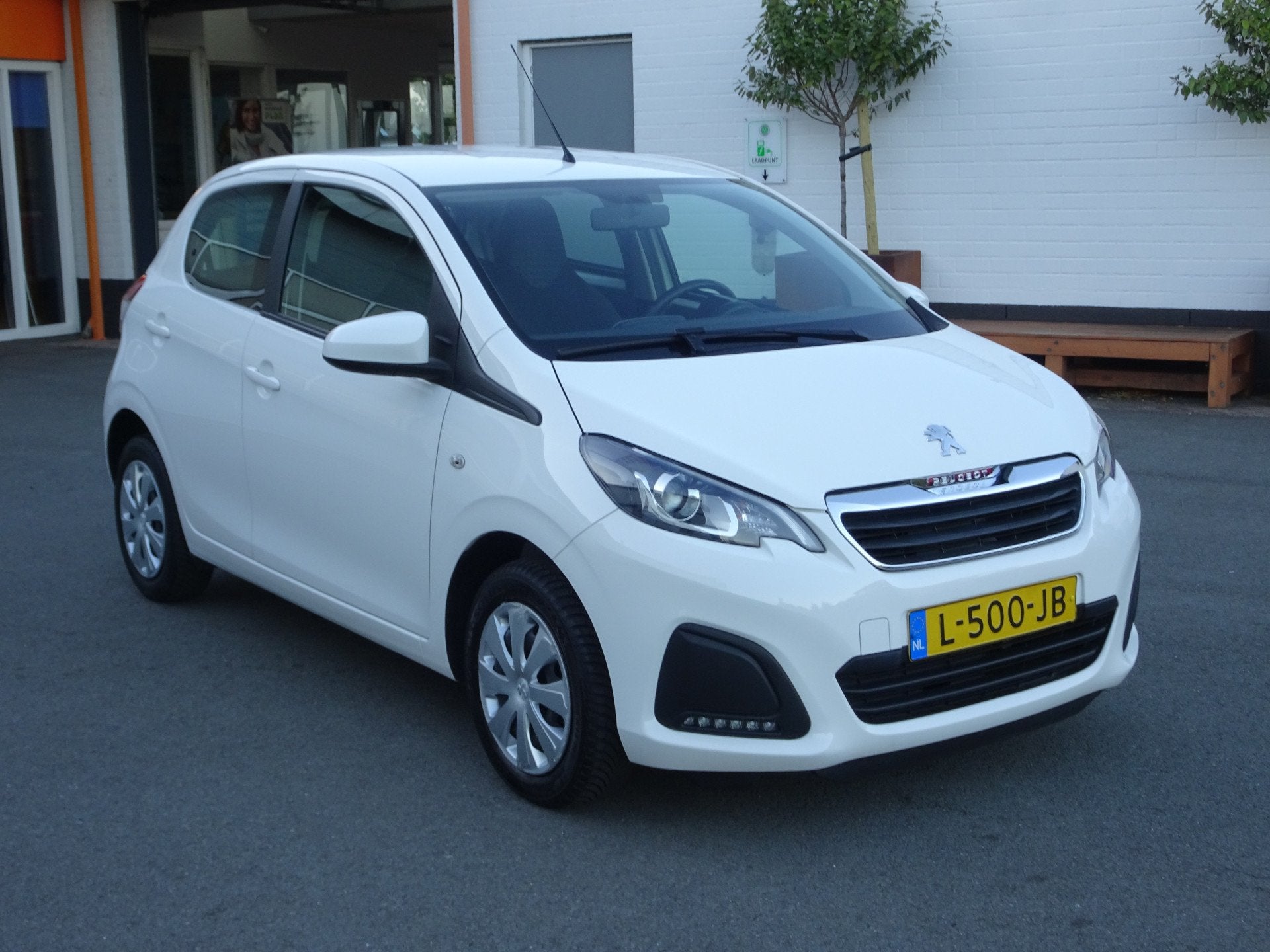 Peugeot 108 1.0 e-VTi Active Airco, apple carplay, android a, Auto's, Voorwielaandrijving, Stof, Gebruikt, 4 stoelen