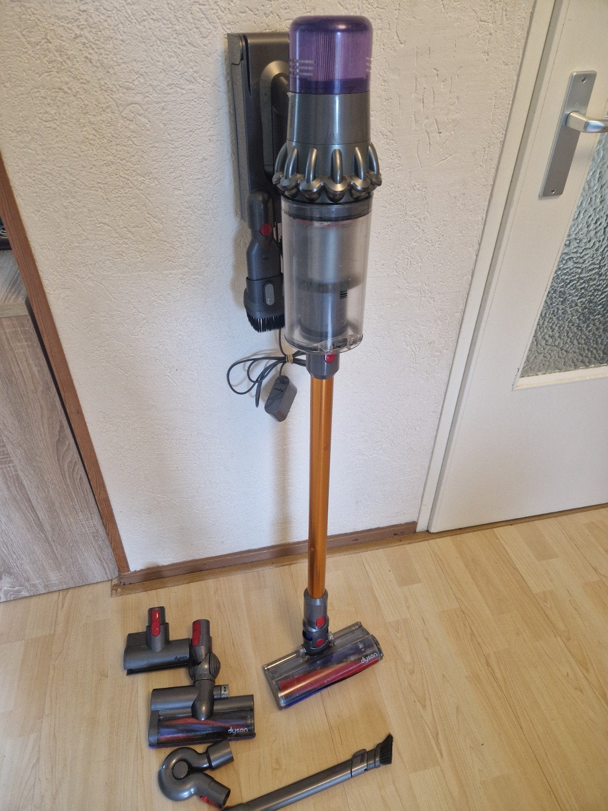 Stofzuiger Dyson, Witgoed en Apparatuur, Stofzuigers, Draadloos, Ophalen of Verzenden, Zo goed als nieuw, Dyson