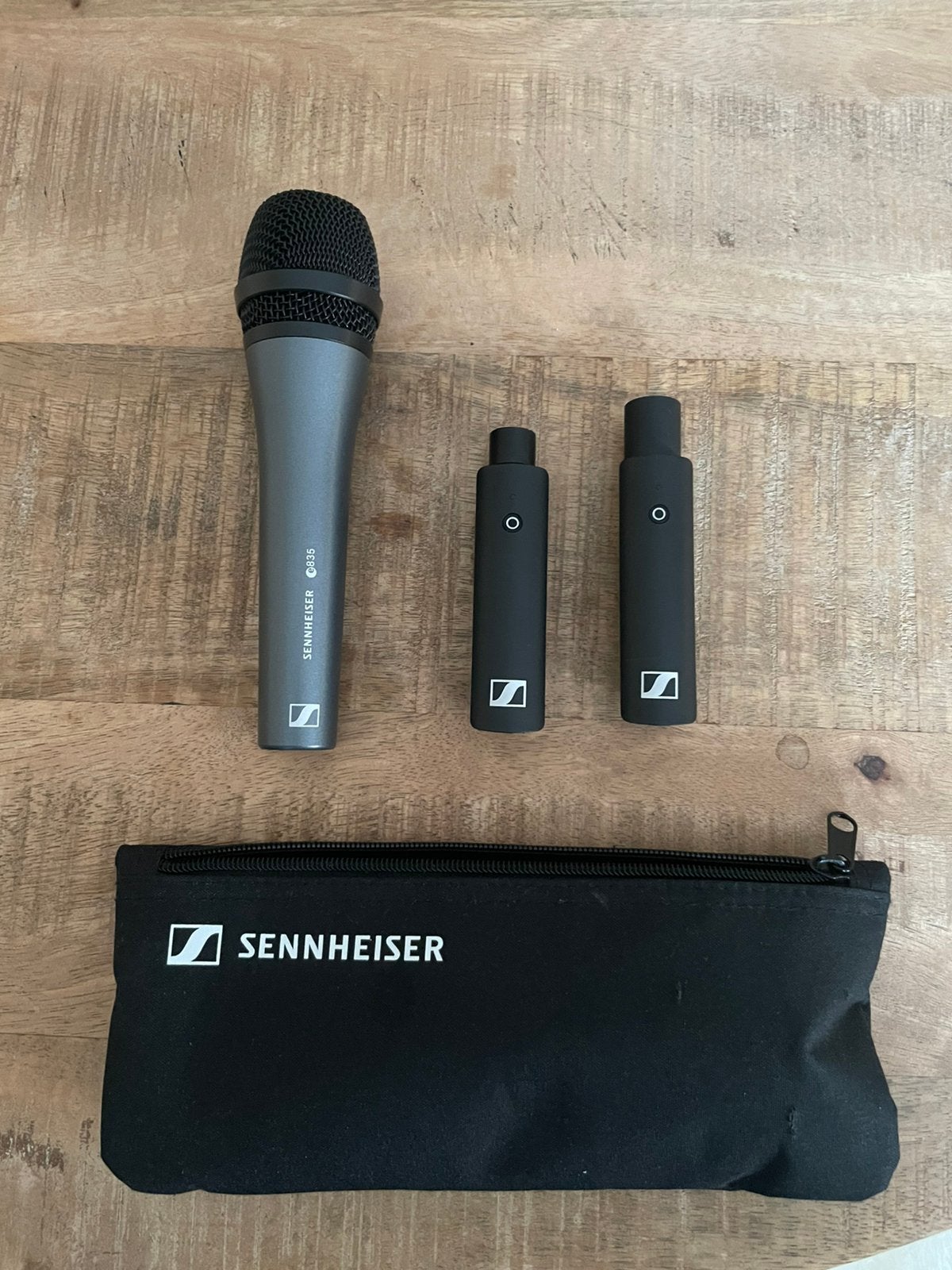 Microfoon sennheiser, Muziek en Instrumenten, Microfoons, Ophalen of Verzenden, Zo goed als nieuw, Zangmicrofoon