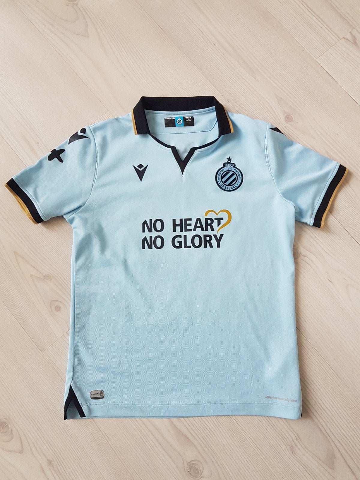 Club Brugge kids voetbalshirt in size large, Maat XS of kleiner, Ophalen of Verzenden, Zo goed als nieuw, Shirt