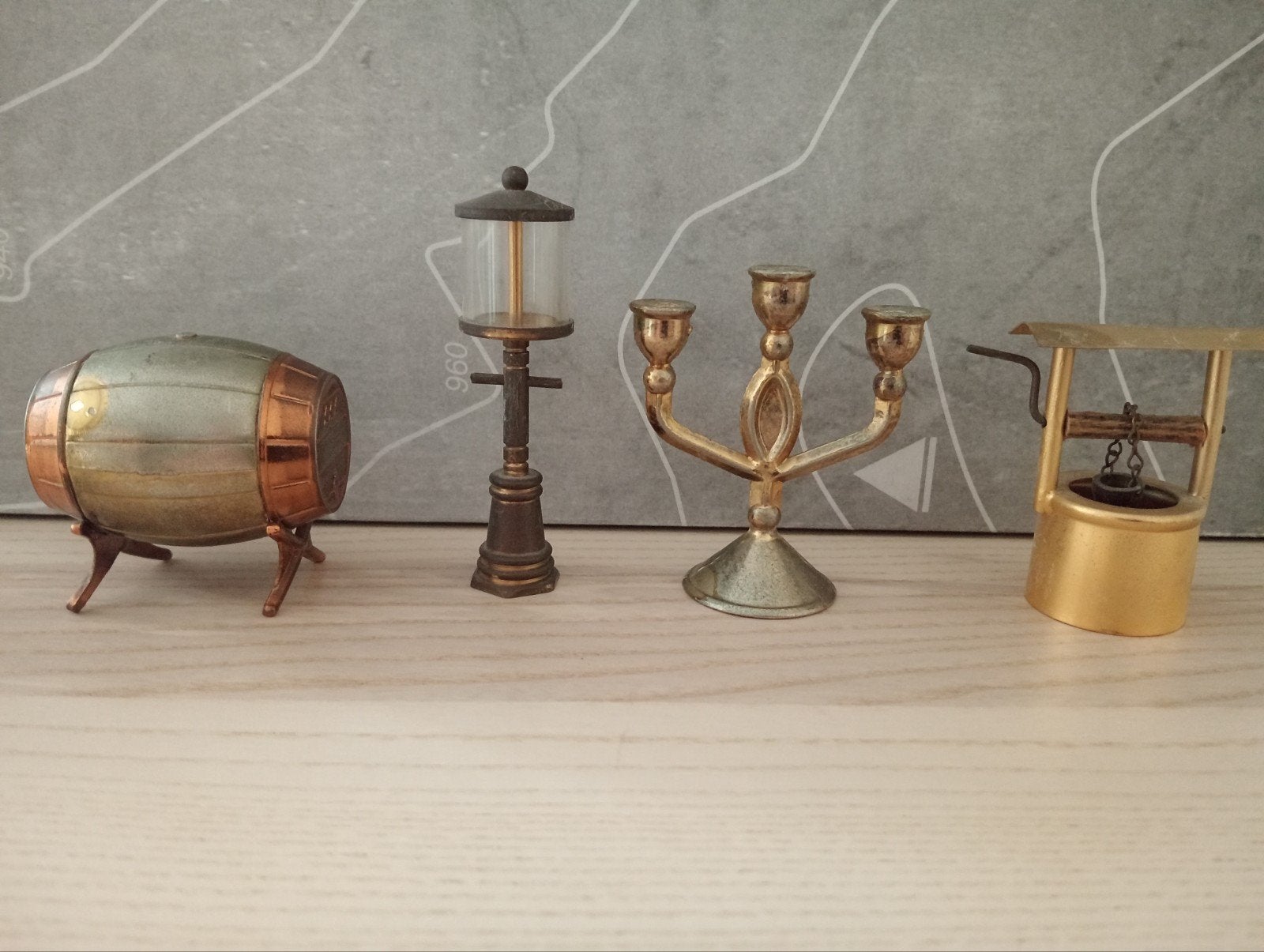 Verzameling van 25 Miniatuur Koperen Decoratieve Items, Antiek en Kunst, Ophalen of Verzenden