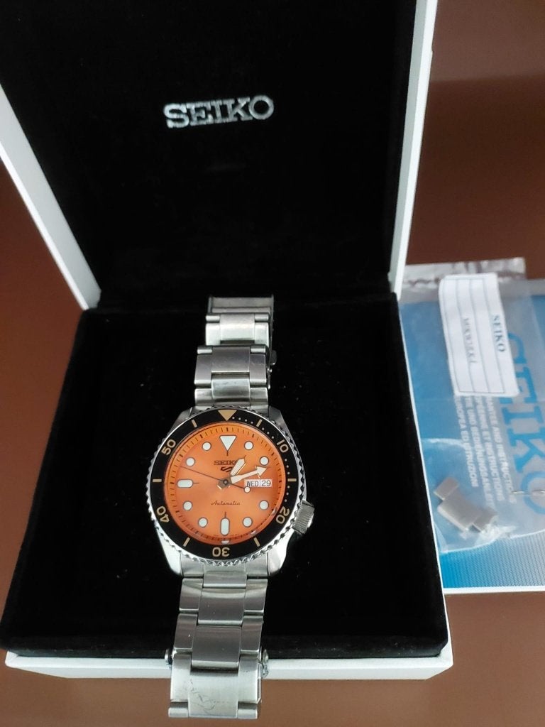 Seiko 5 Sports Aut. Orange (SRPD59K1) – Early 2018 Batch, Sieraden, Tassen en Uiterlijk, Staal, Polshorloge, Ophalen of Verzenden