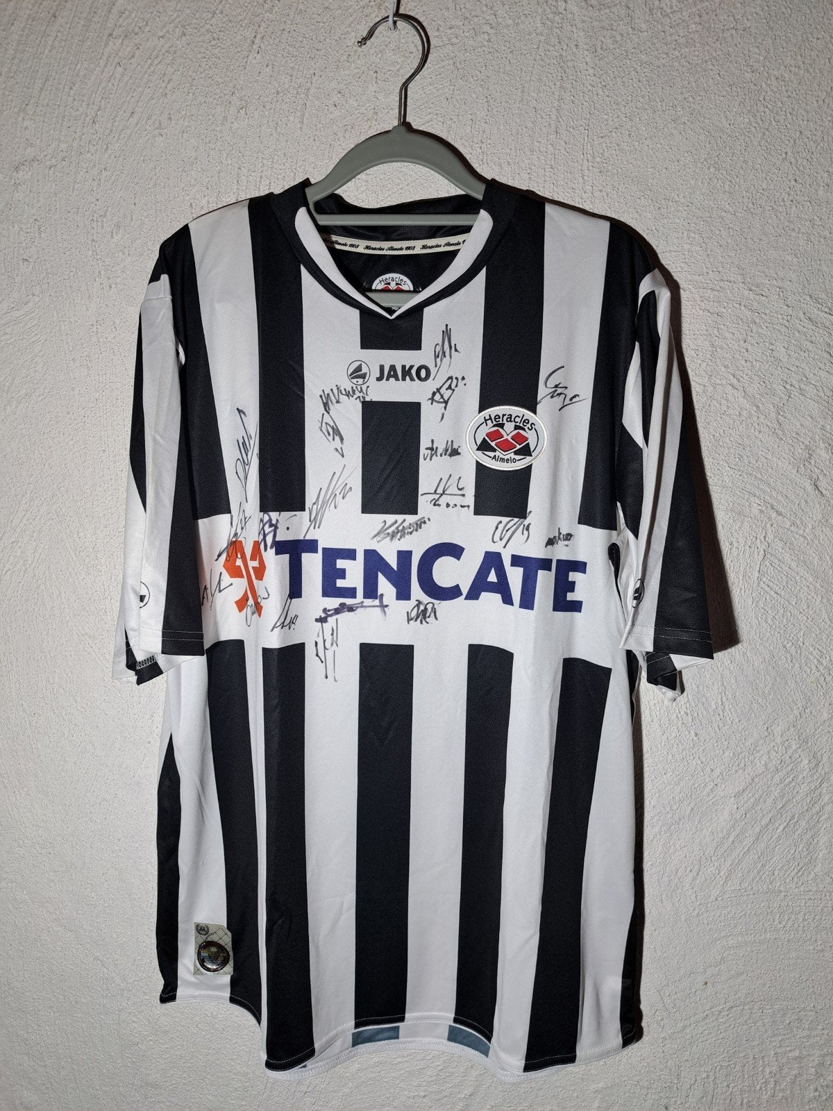 Gesigneerd Heracles Almelo voetbalshirt - Maat L - Origineel, Sport en Fitness, Voetbal, Ophalen of Verzenden, ., ., .