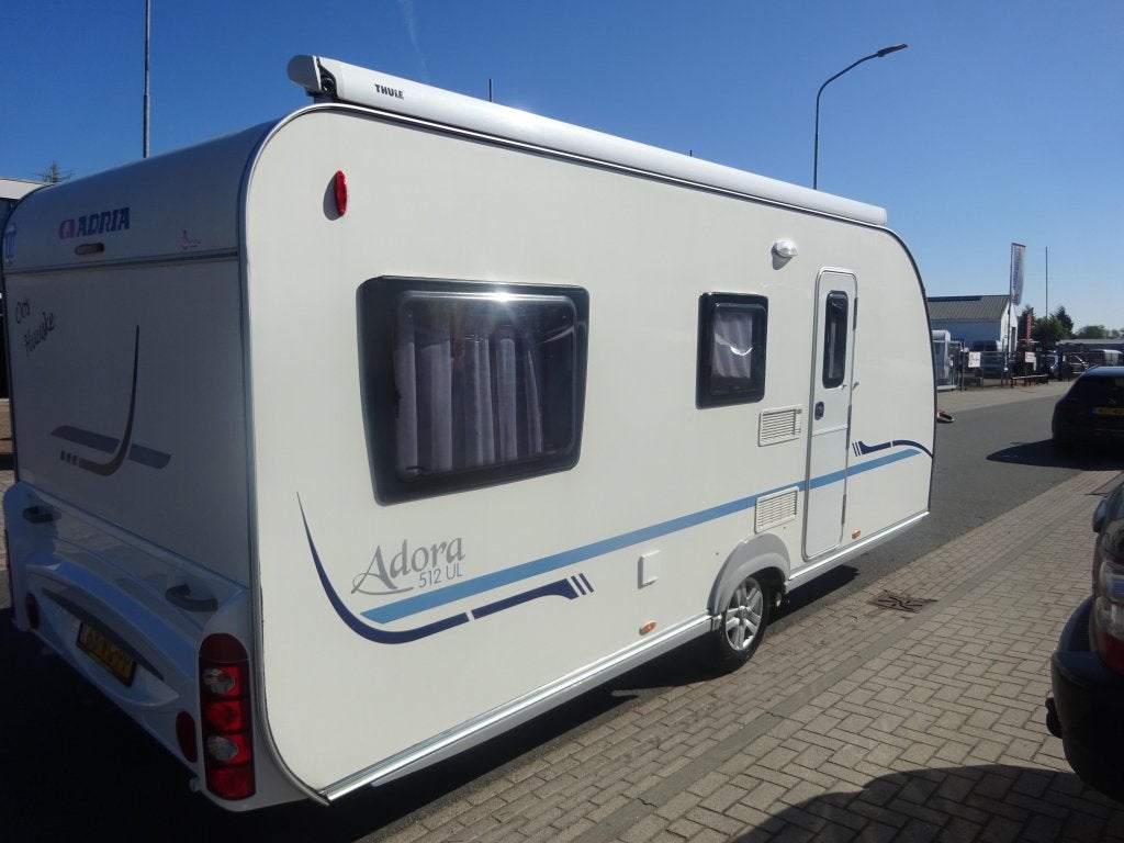 Adria Adora 512 UL+Mover+Luifel, Caravans en Kamperen, Dwarsbed, Rondzit, Schokbreker, Bedrijf