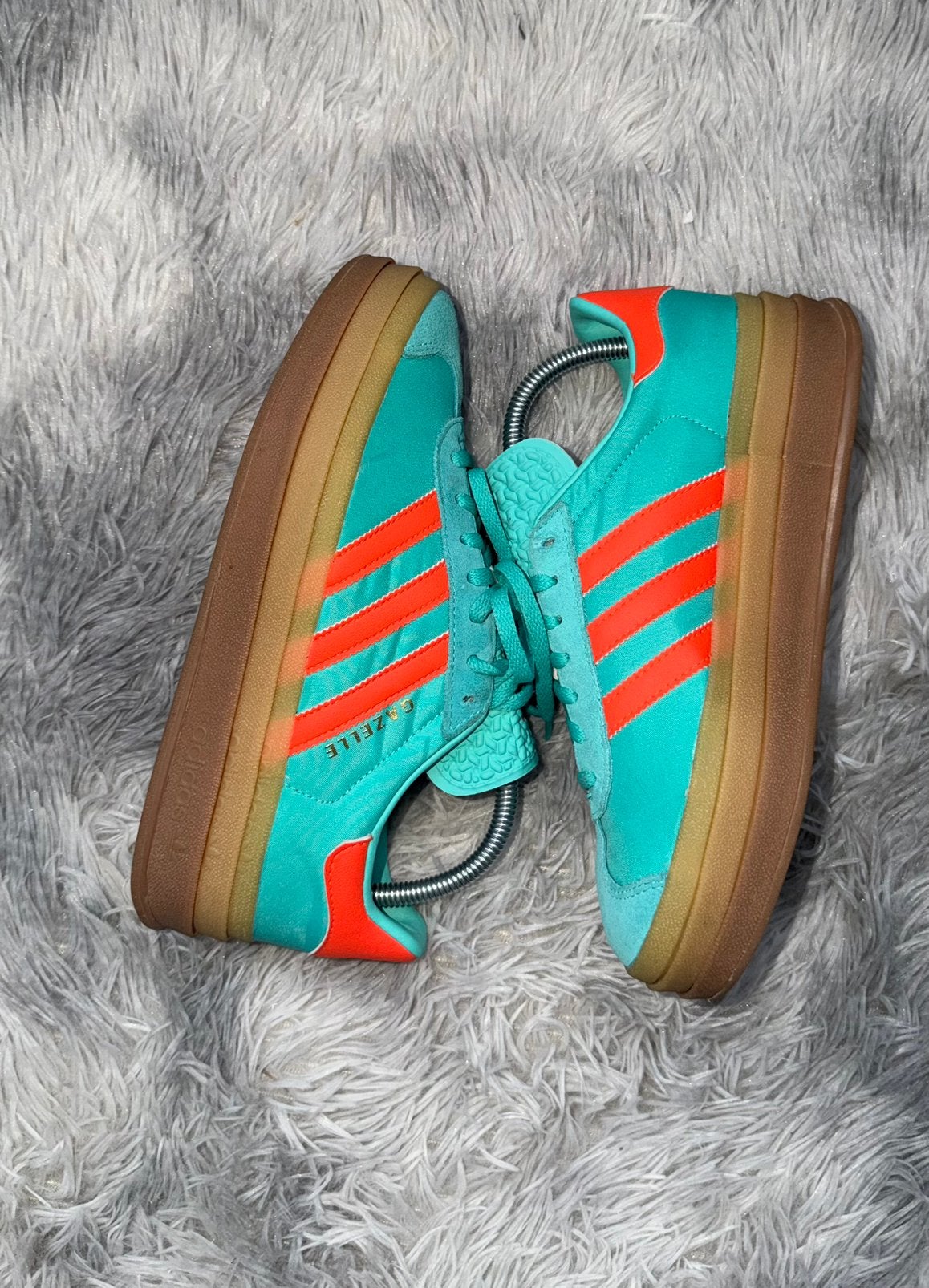 adidas Gazelle IG4386 turquoise/oranje sneakers maat 40, Ophalen of Verzenden, Zo goed als nieuw, Sneakers of Gympen