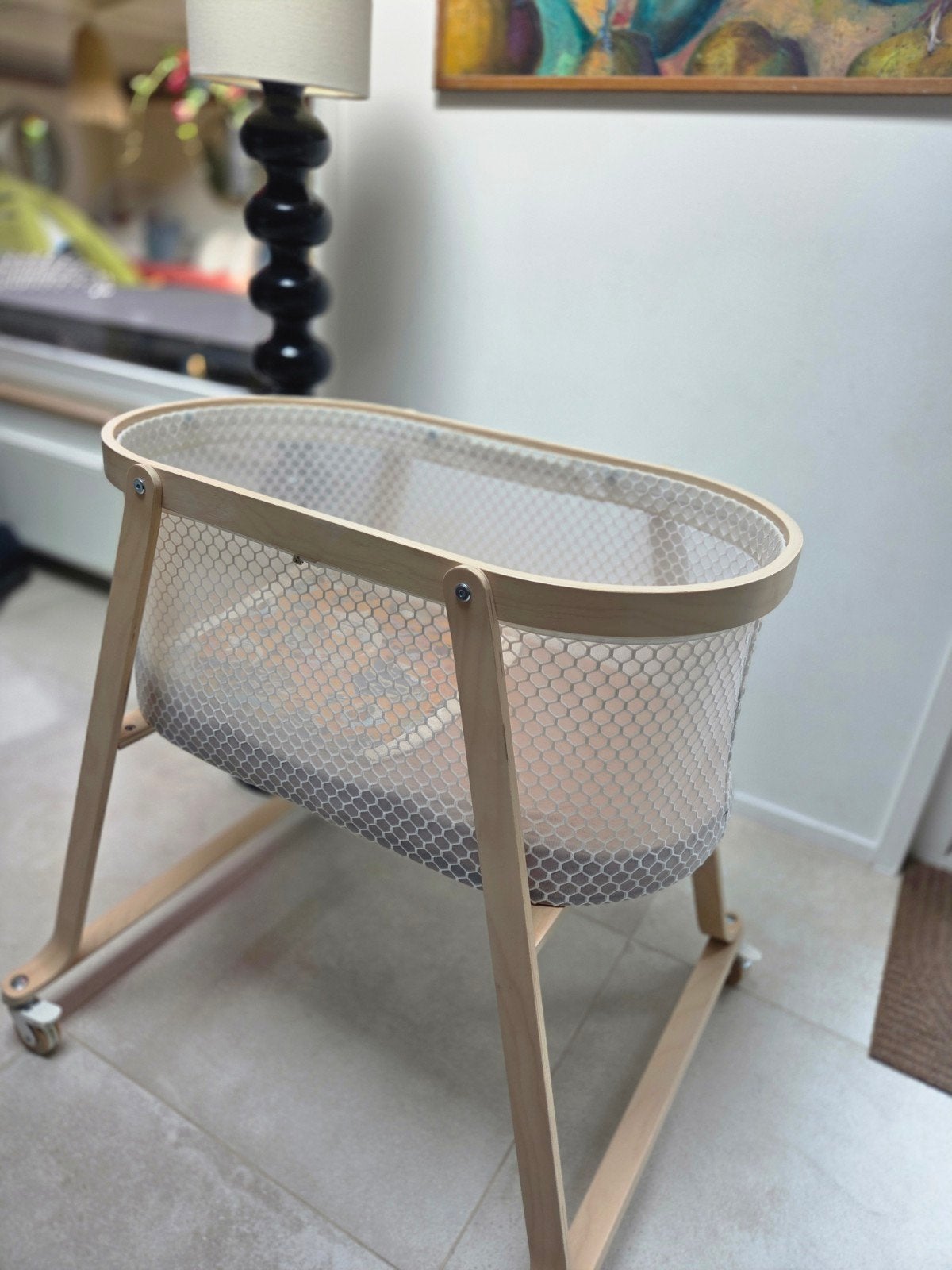 Ikea Wiegje op wieltjes met matras - Zo goed als nieuw, Kinderen en Baby's, Babywiegjes en Ledikanten, Ophalen, Zo goed als nieuw