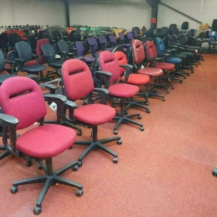 partij geheel instelbare kantoor stoelen, bureaustoelen, Huis en Inrichting, Bureaus, Ophalen, Nieuw, X, X