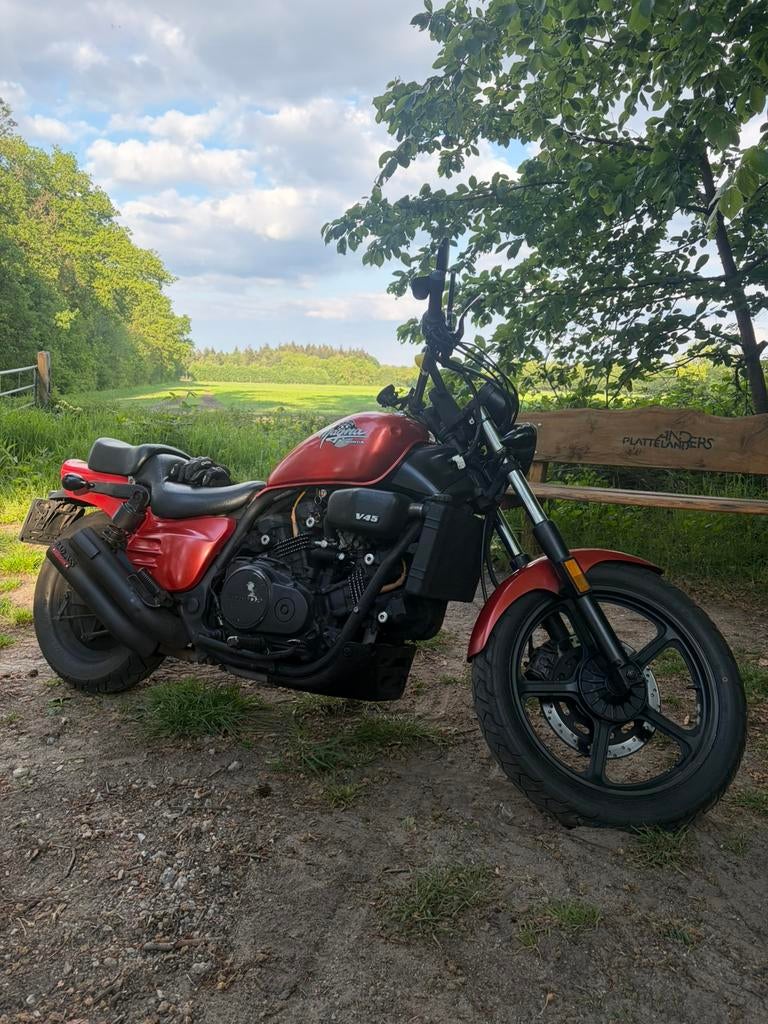 Honda VF700C Super Magna 1987 met extras, Motoren, Cardan-aandrijving, 4 cilinders, Gebruikt, Particulier