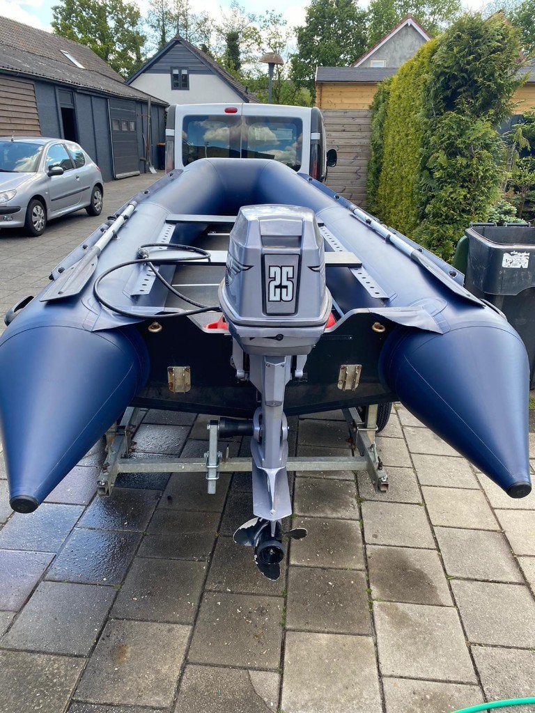 Brig 380 Rubberboot + Johnson 25 PK + Trailer – complete set, Watersport en Boten, Rubberboten, Ophalen, Airdeck, Gebruikt, Brig