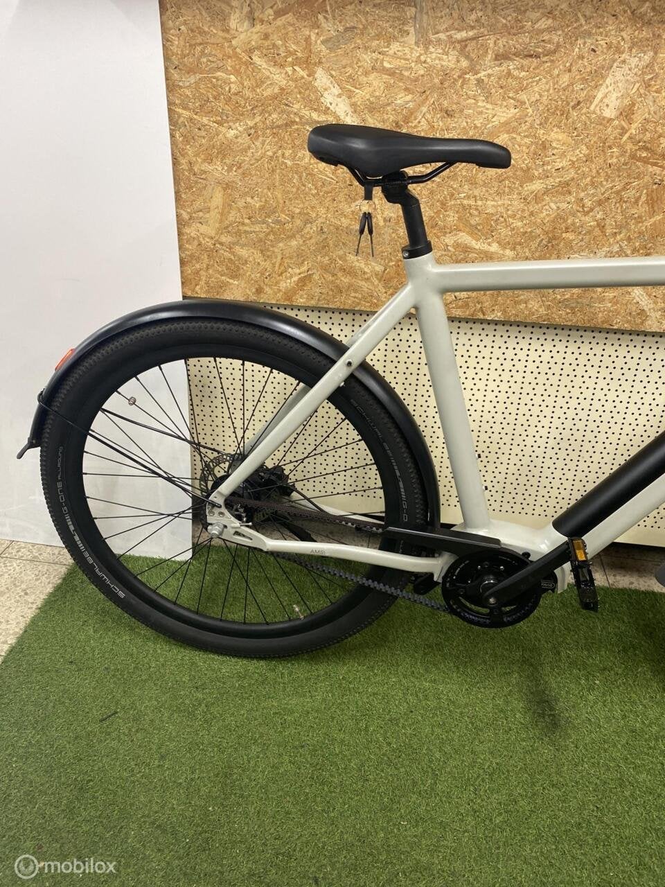 Foto 15 van LEKKER AMSTERDAM URBAN E BIKE 2025 61 CM BELT DRIVE
